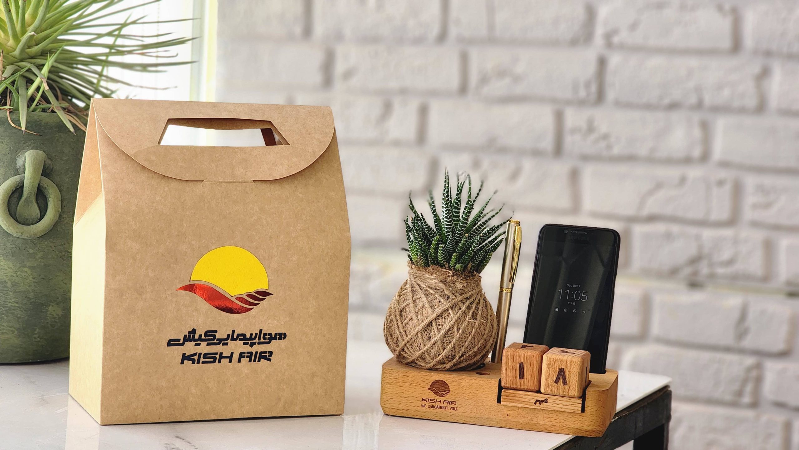 ست رومیزی چوبی تبلیغاتی و گلدان های تبلیغاتی